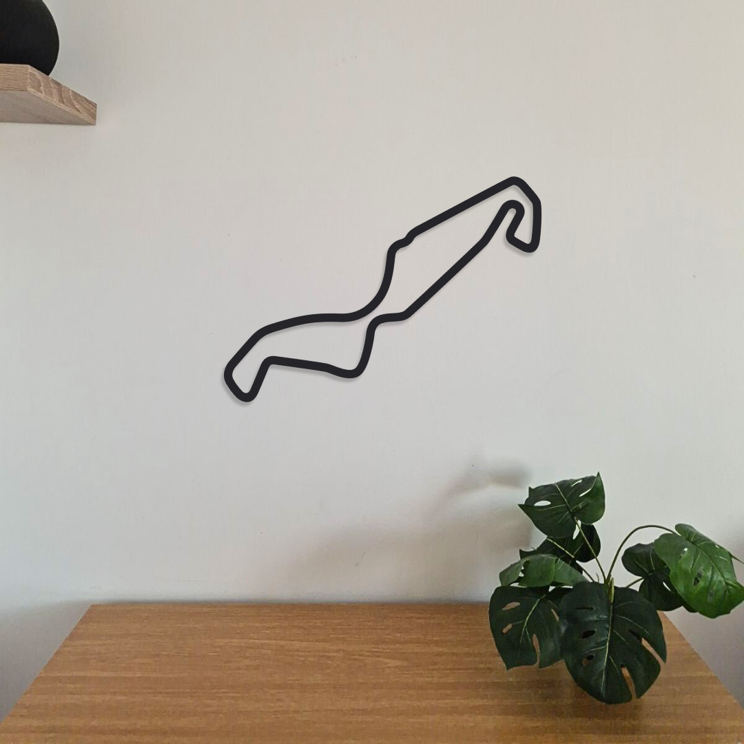 Décoration murale circuits MotoGP en acier – tracés célèbres – fabrication artisanale française – déco motard racing