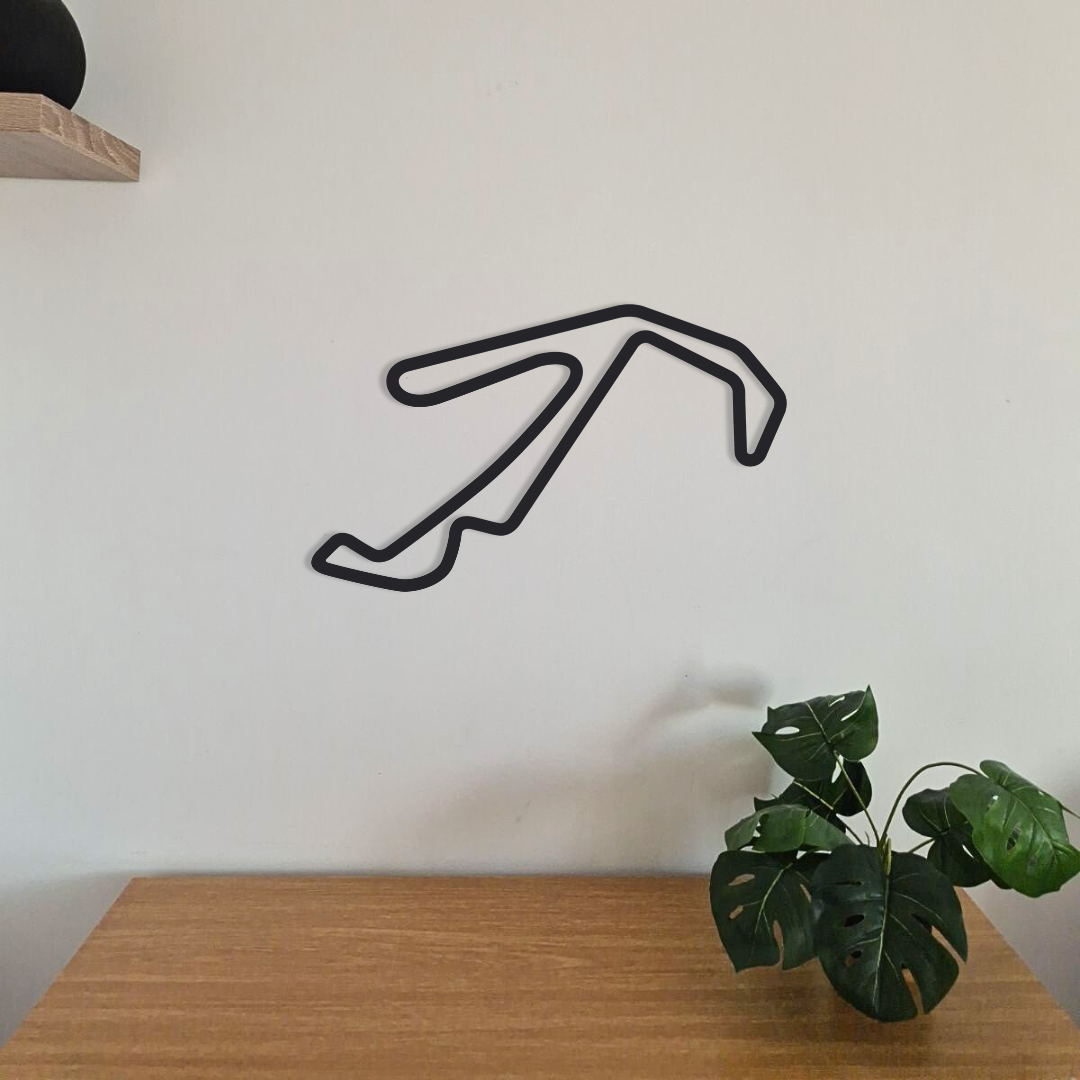 Décoration murale circuits MotoGP en acier – tracés célèbres – fabrication artisanale française – déco motard racing