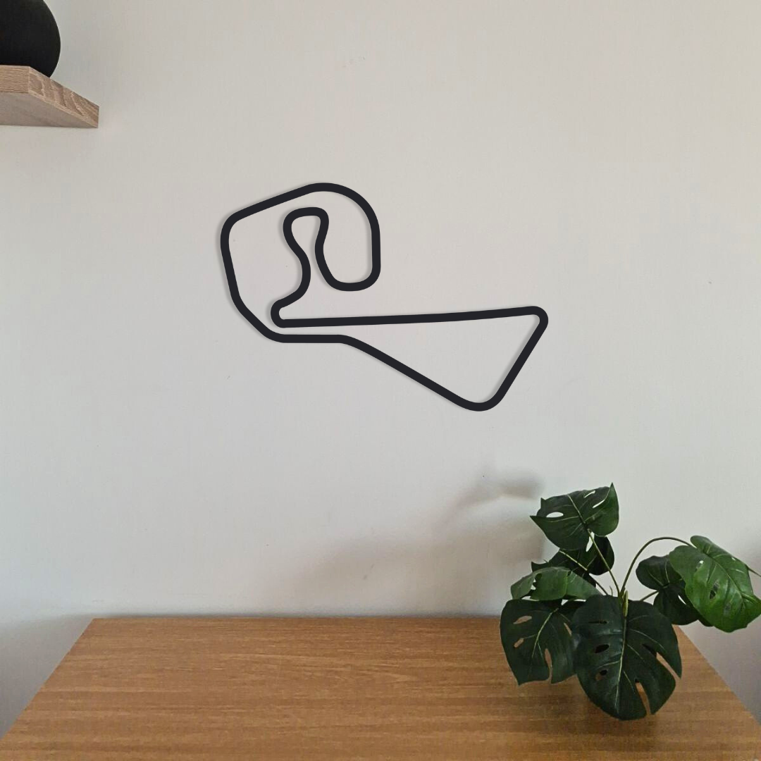 Décoration murale circuits MotoGP en acier – tracés célèbres – fabrication artisanale française – déco motard racing