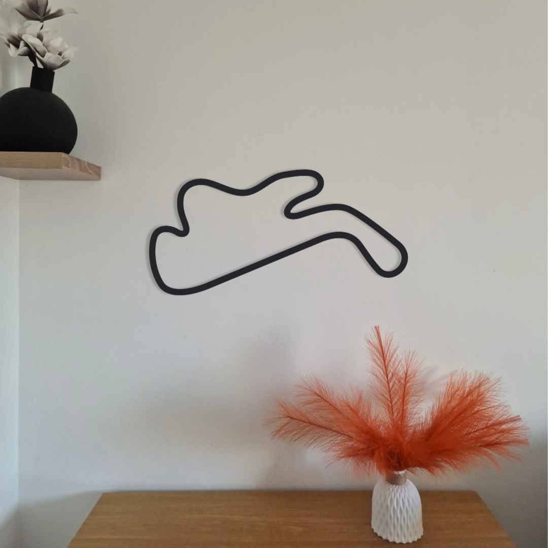 Décoration murale circuits MotoGP en acier – tracés célèbres – fabrication artisanale française – déco motard racing