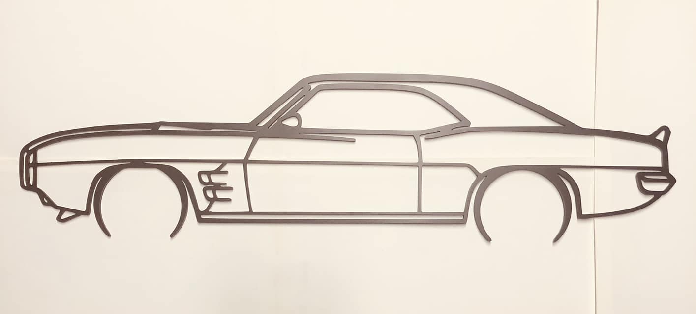 Silhouette voiture murale en acier – déco métal profil auto – fabrication française – design épuré