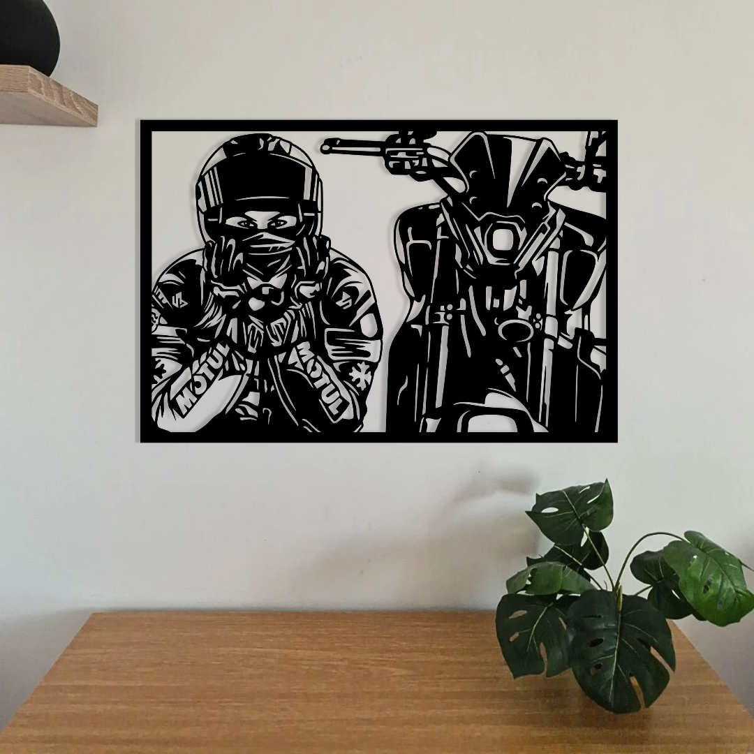 Création sur mesure en acier – décoration personnalisée moto, auto, logo – fabrication artisanale française